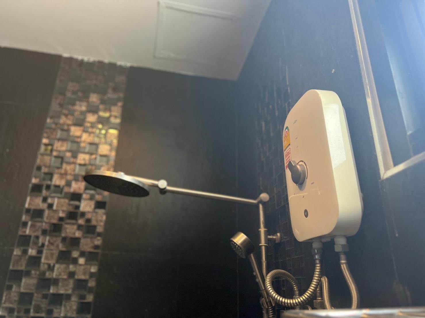 斯丽萨瓦拉卡萨酒店 甲米 外观 照片